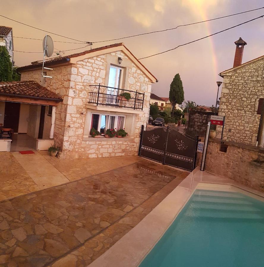 הוילה פורץ Casa Ladonja מראה חיצוני תמונה